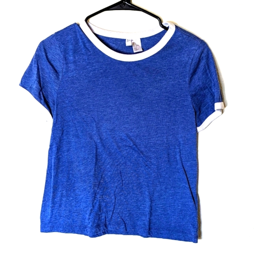 H&M Divided Tshirt